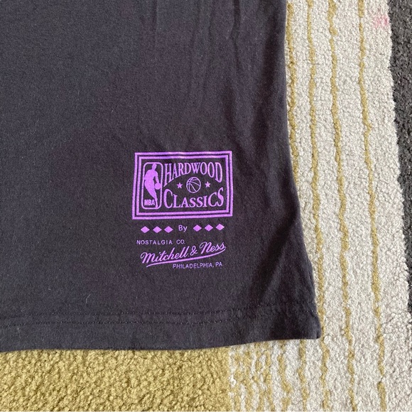 Mitchell & Ness NBA Los Angeles Lakers Flowers and Butterflies Shirt Sz M - Picture 3 of 8